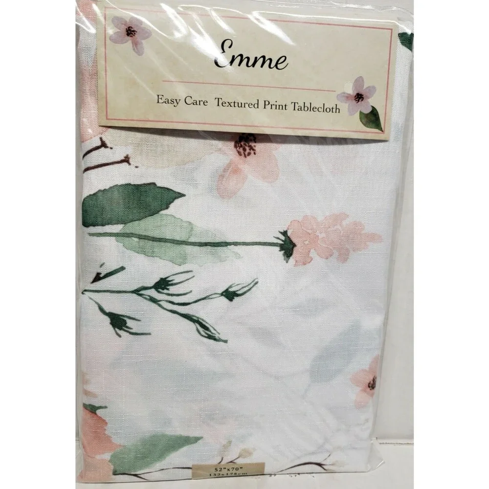 Printed Textured Tablecloth 52